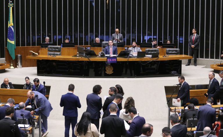 Câmara dos Deputados aprova adesão do Brasil ao acordo da OMC sobre comércio de aeronaves civis