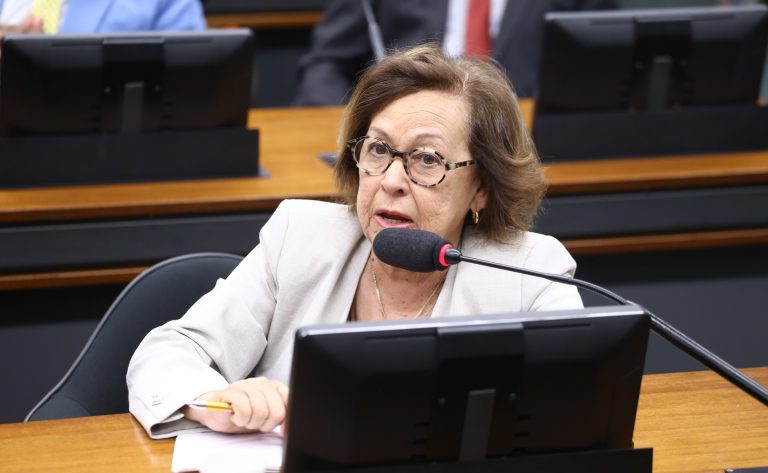 Câmara aprova programa de alimentação próprio para institutos federais
