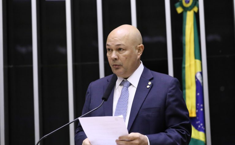 Câmara dos Deputados debate novas regras para contratos entre fornecedores e distribuidores