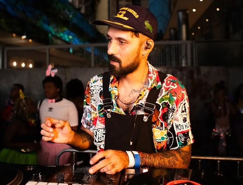 DJ foi espancado ao ser confundido com bandido no dia do próprio aniversário