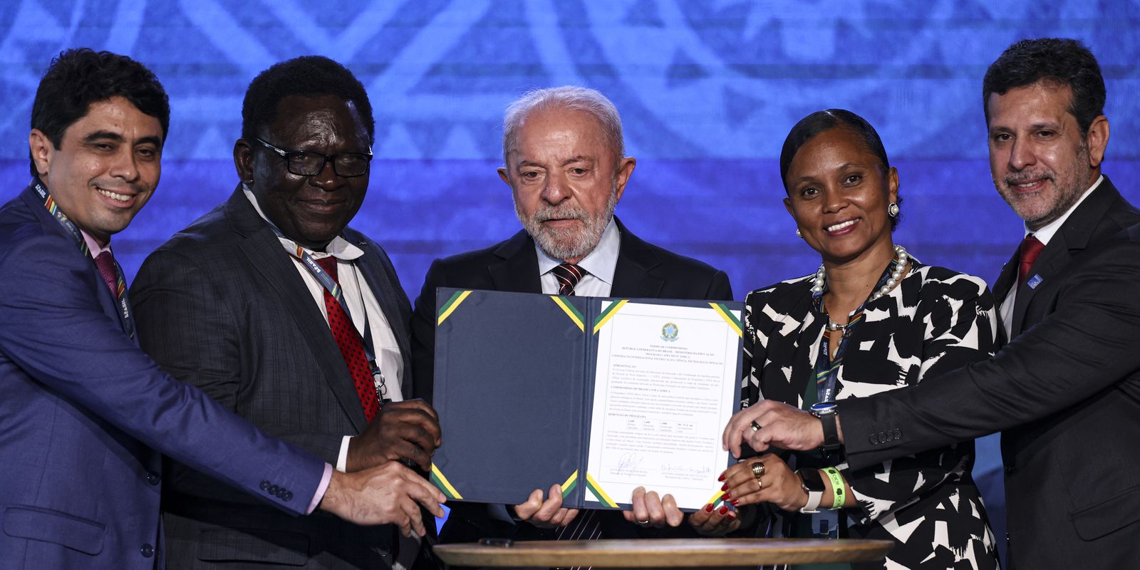 Lula defende educação como pilar de consciência e cooperação para Brasil e África