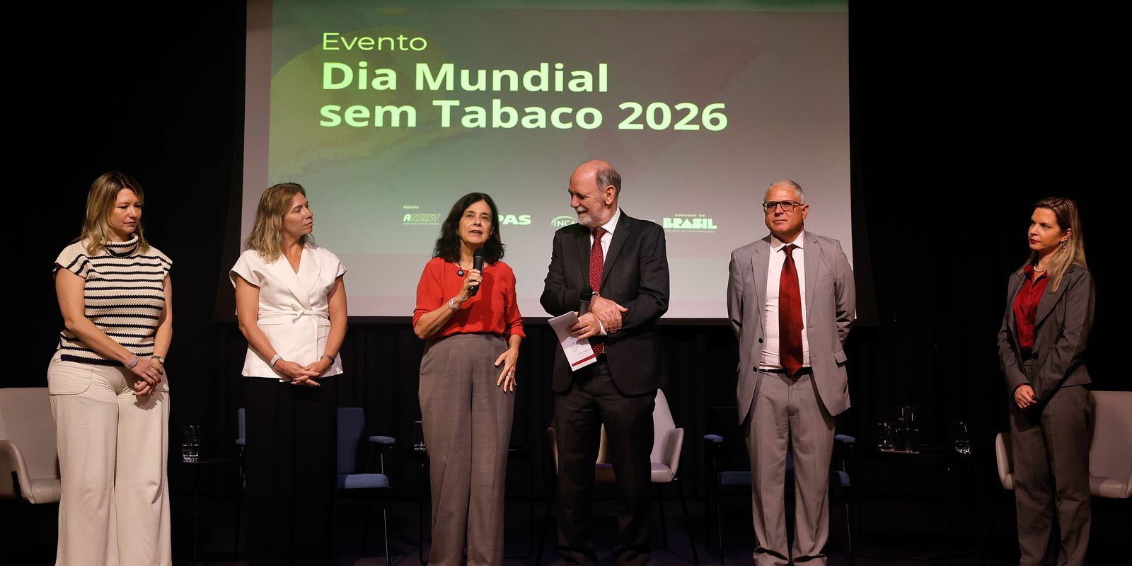 INCA alerta sobre riscos de cigarros com sabor e aroma entre jovens