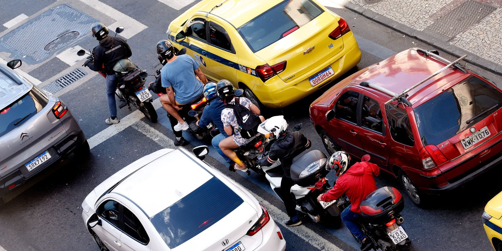 Mortes em motocicletas crescem com a economia de aplicativos, aponta Atlas da Violência