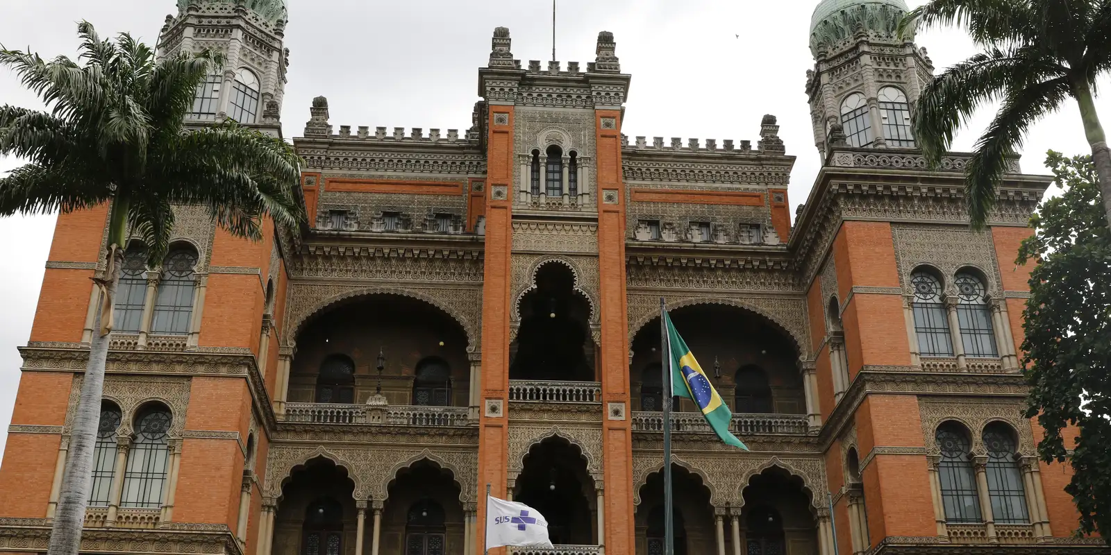 Fiocruz investiga caso de malária e não descarta ebola em viajante belga no Rio