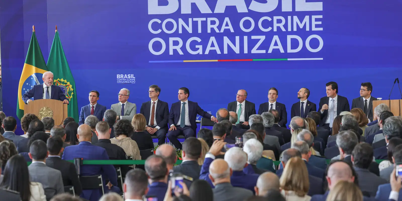 Governo federal lança programa Brasil Contra o Crime Organizado