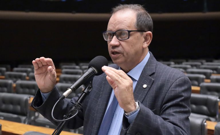 Comissão aprova projeto que reforça proteção de mulheres contra assédio no transporte público
