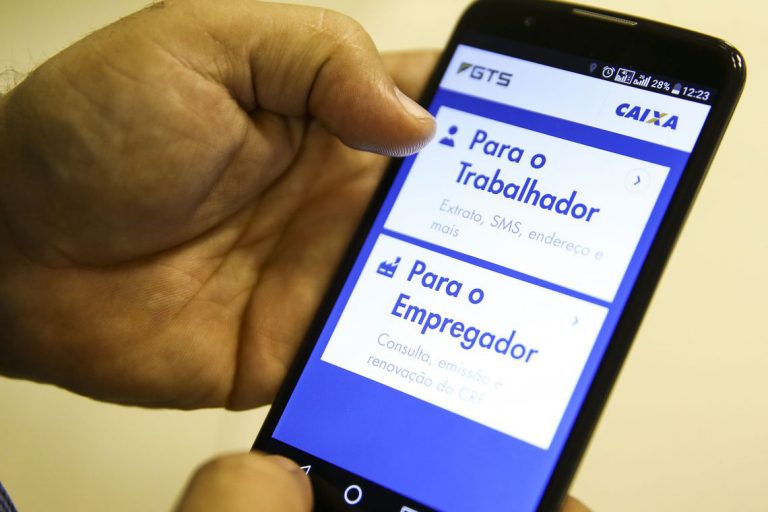 Comissão da Câmara debate os 60 anos do FGTS, seu impacto nos trabalhadores e desafios para políticas públicas