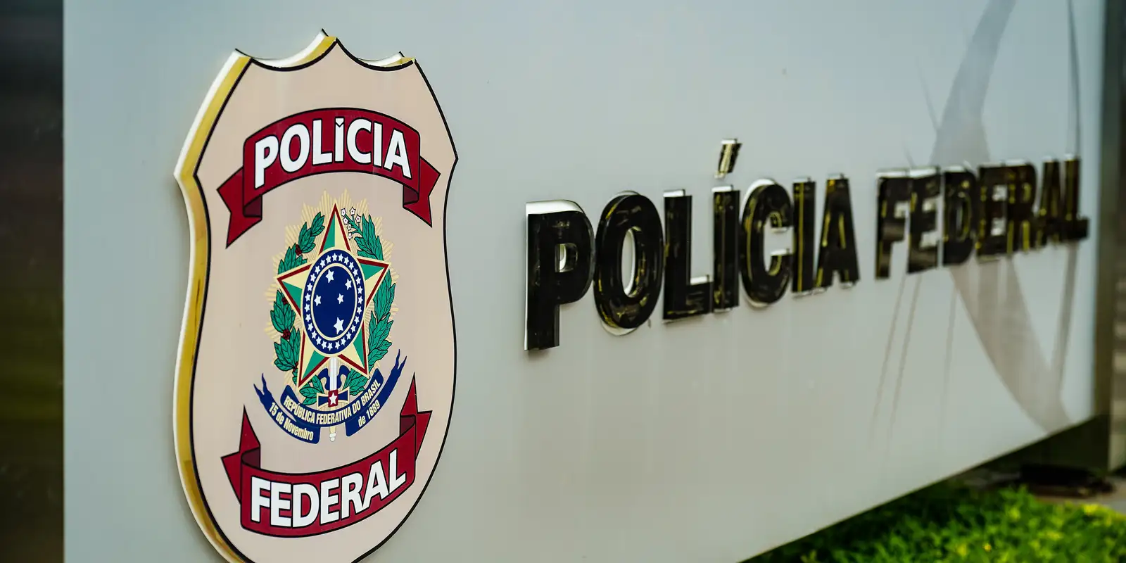 Decreto regulamenta Lei da Segurança Privada, definindo regras para vigilantes e controle da PF