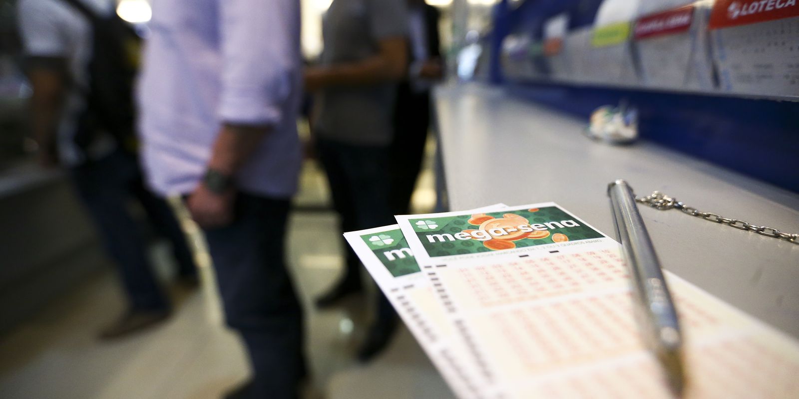 Mega-Sena acumula sorteio e prêmio principal chega a R$ 8 milhões
