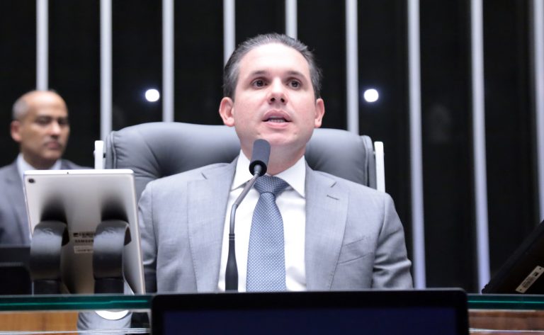 Motta: votação de projeto sobre combustíveis depende da retirada de urgência de proposta sobre jornada de trabalho