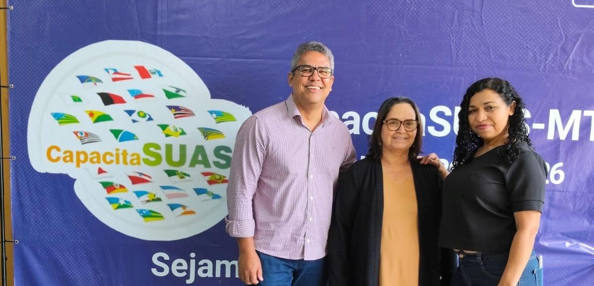 Nobres qualifica conselheiros para reforçar a assistência social