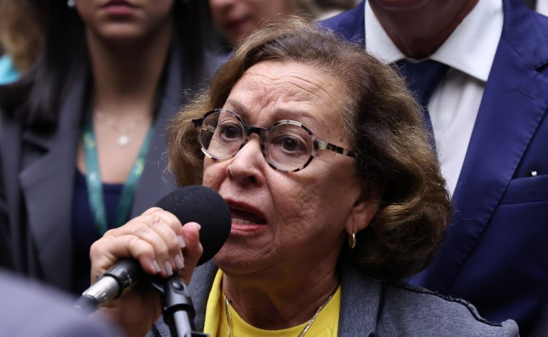 Voz do Brasil ganhará minuto diário para divulgar canais de proteção à mulher