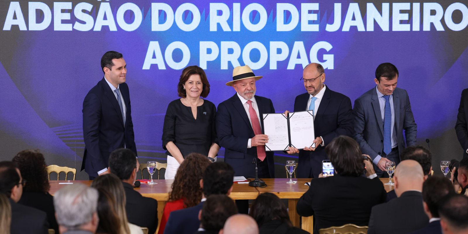 Rio de Janeiro: novo acordo com a União reduz dívida estadual em R$ 40 bilhões