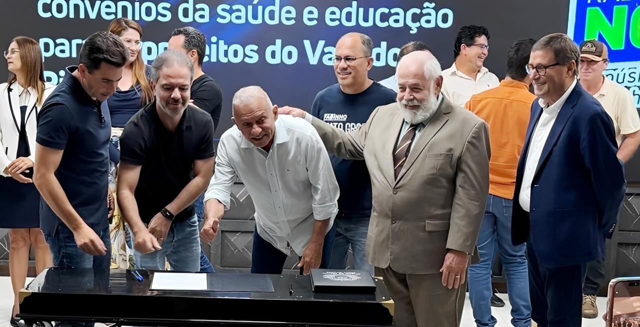 Prefeito de Nobres assina convênio de mais de R$ 1,6 milhão para construção de refeitório na Escola Maria Honorata de Campos