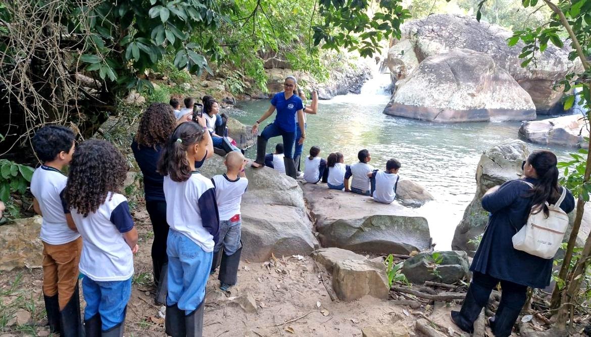 Secretaria de Meio Ambiente de Nobres promove ação de conscientização ambiental com estudantes da rede municipal