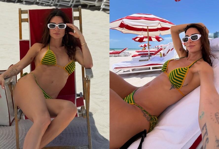 Thaila Ayala posa de biquíni de crochê verde e amarelo e exibe tattoo íntima