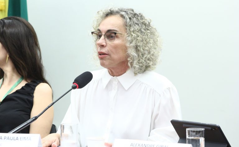 Câmara aprova política nacional de saúde nas escolas