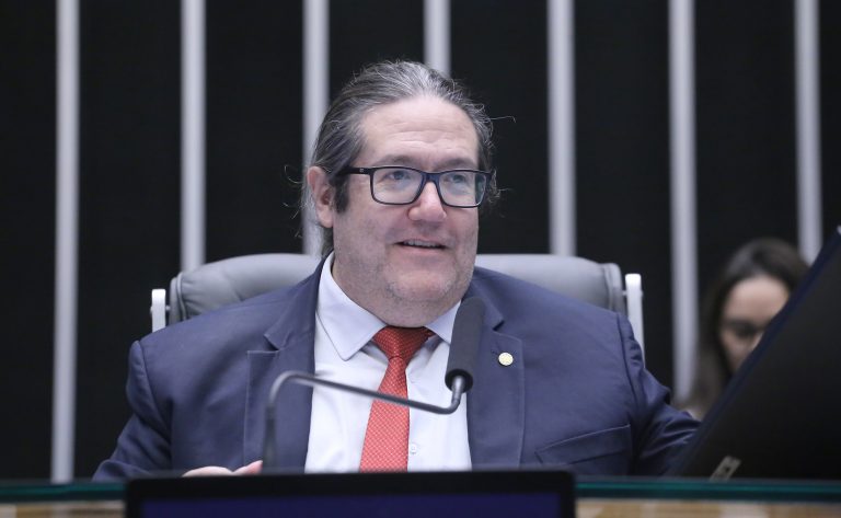 Câmara dos Deputados debate preservação do patrimônio cultural frente às mudanças climáticas