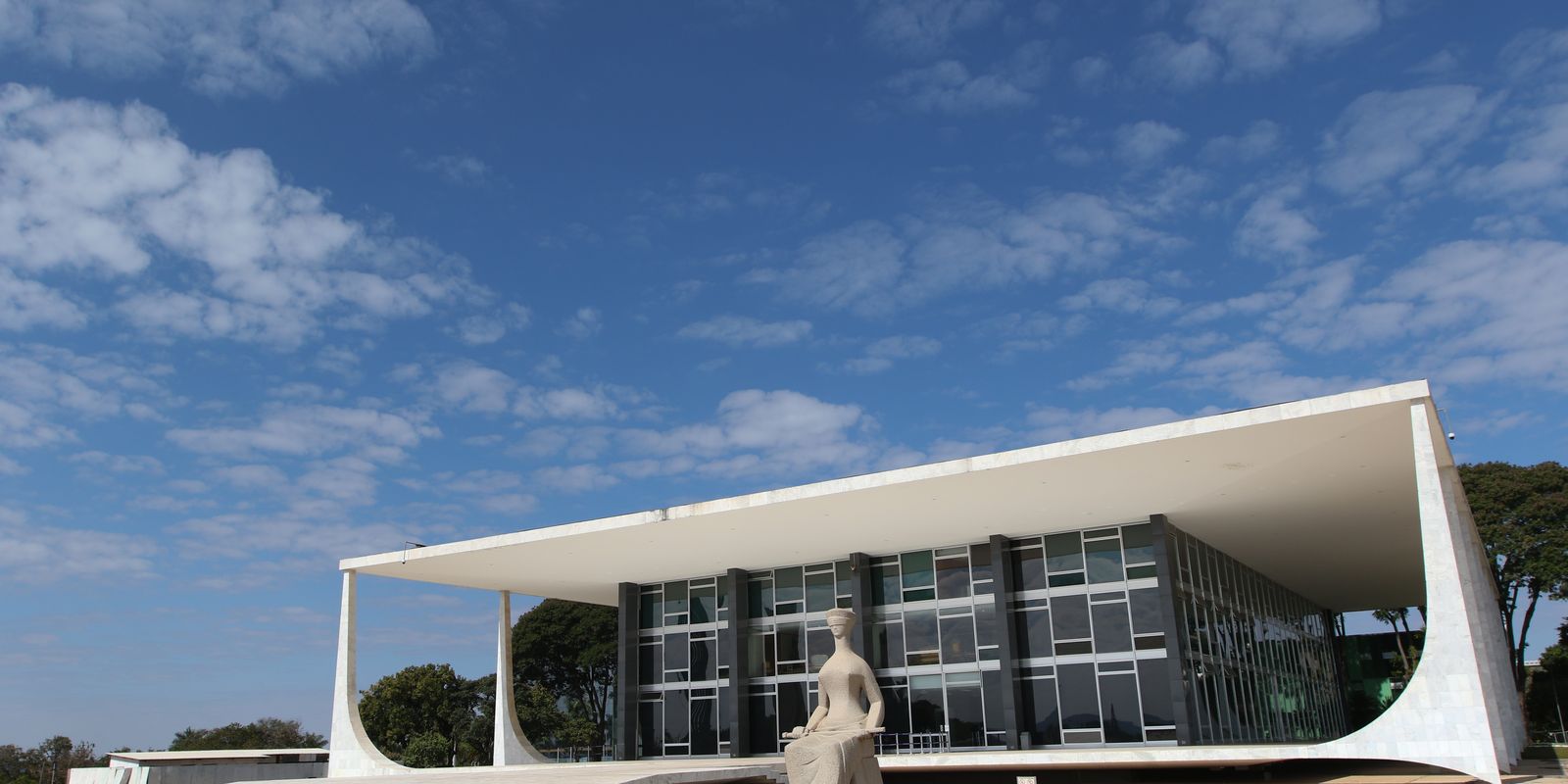 Defesa de Bolsonaro reitera solicitação para manter prisão domiciliar