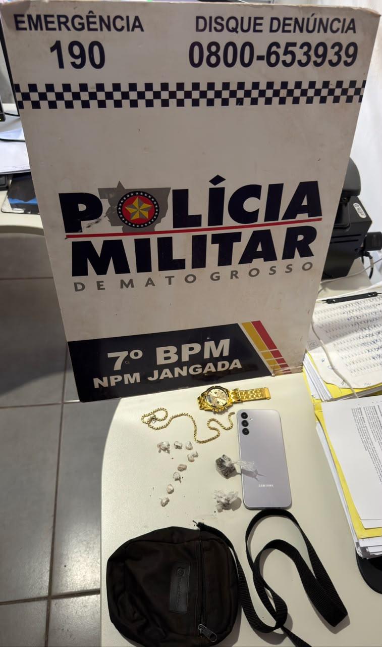 Dois homens são presos com drogas em Jangada e confessam pertencer ao CV
