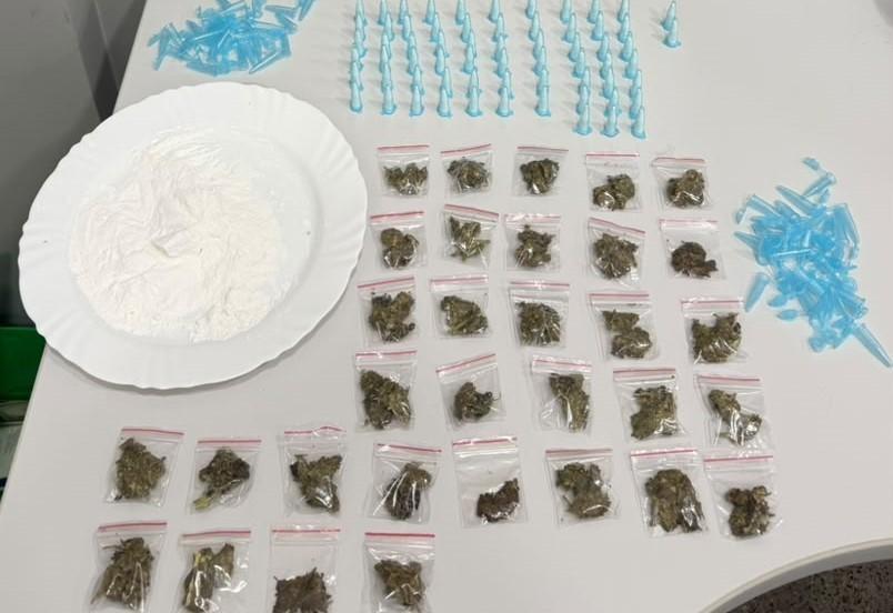 Jovem foi preso pela Polícia Civil e acusado de tráfico de drogas em Nobres 