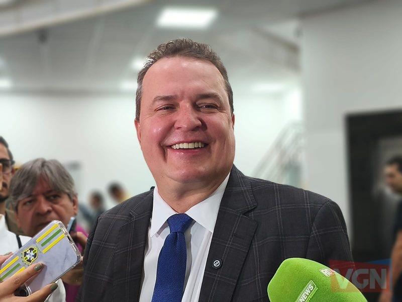 Max Russi vira plano A de terceira via ao Governo com apoio de Jayme Campos