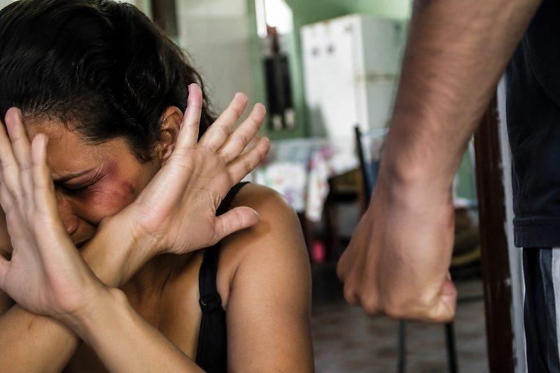 Mulher é agredida com tapas e empurrões pelo companheiro em Diamantino