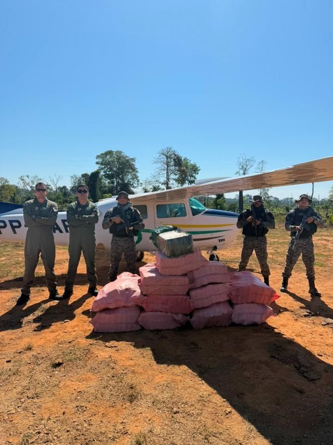Operação apreende 500 kg de maconha em fazenda e prende 3 em MT