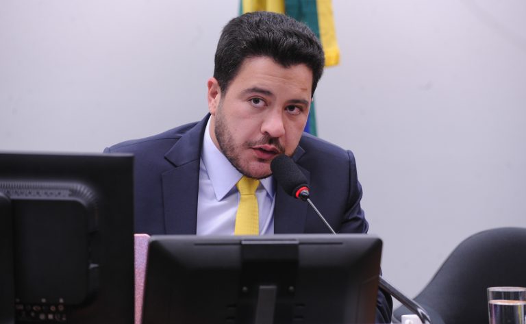 Projeto de Lei busca facilitar acesso ao Bolsa Família para pessoas com deficiência