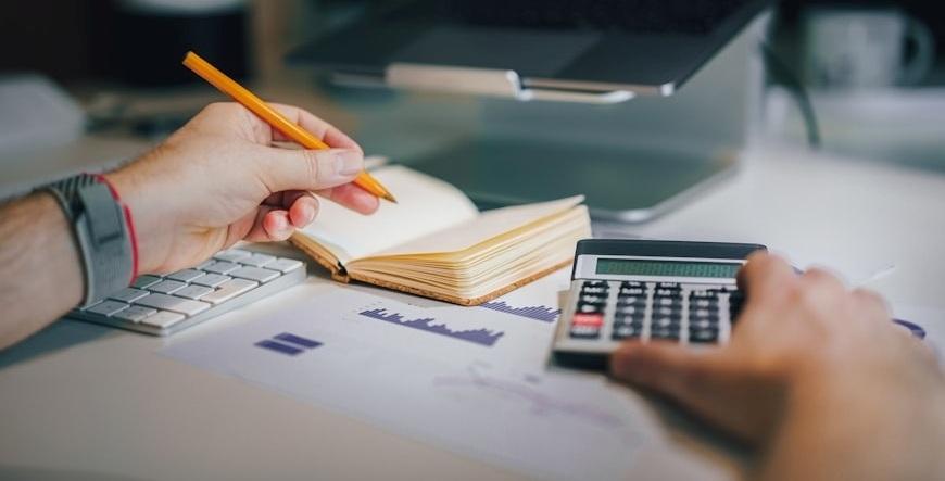 Quase metade dos adultos de MT está endividada, aponta pesquisa