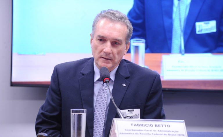 Receita Federal endurece regras do Remessa Conforme para combater pirataria e produtos irregulares