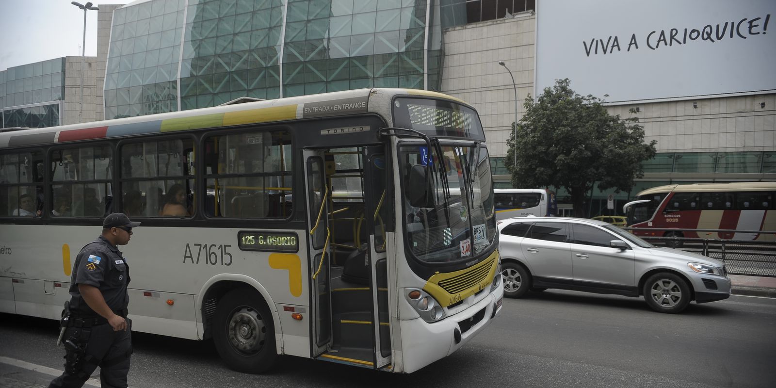 Rodoviários do Rio mantêm estado de greve e aguardam negociação de dissídio coletivo