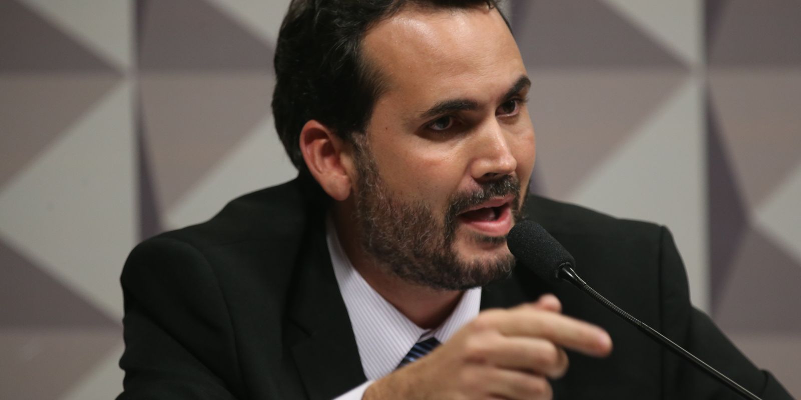 Governo descarta retomar o subsídio do diesel de R$ 0,35 por litro