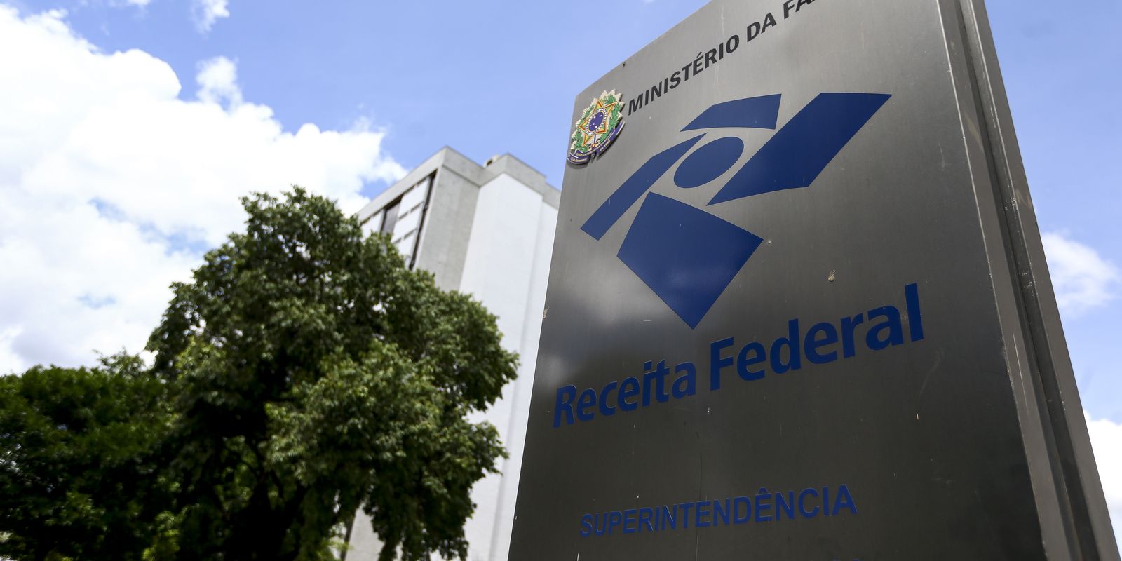 Arrecadação federal cresce 8,97% e atinge recorde de R$ 289,3 bilhões em julho