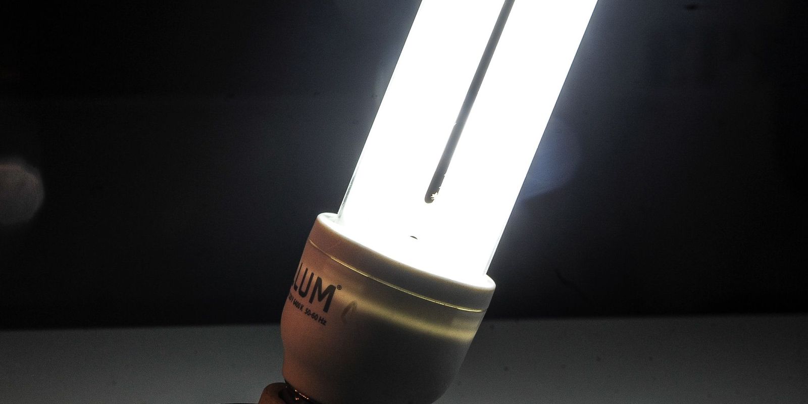 Aneel mantém bandeira tarifária amarela na conta de luz em setembro