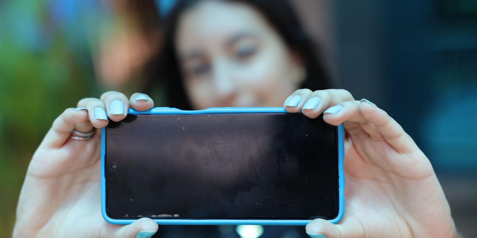 Estudo analisa o uso da internet por adolescentes e revela desejo por mudanças