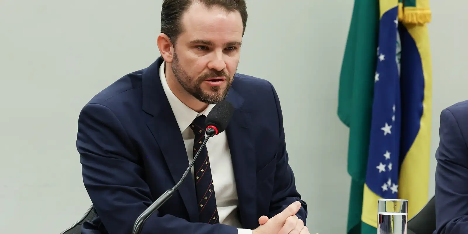 Fazenda libera R$ 12,9 bilhões para estados com garantia da União