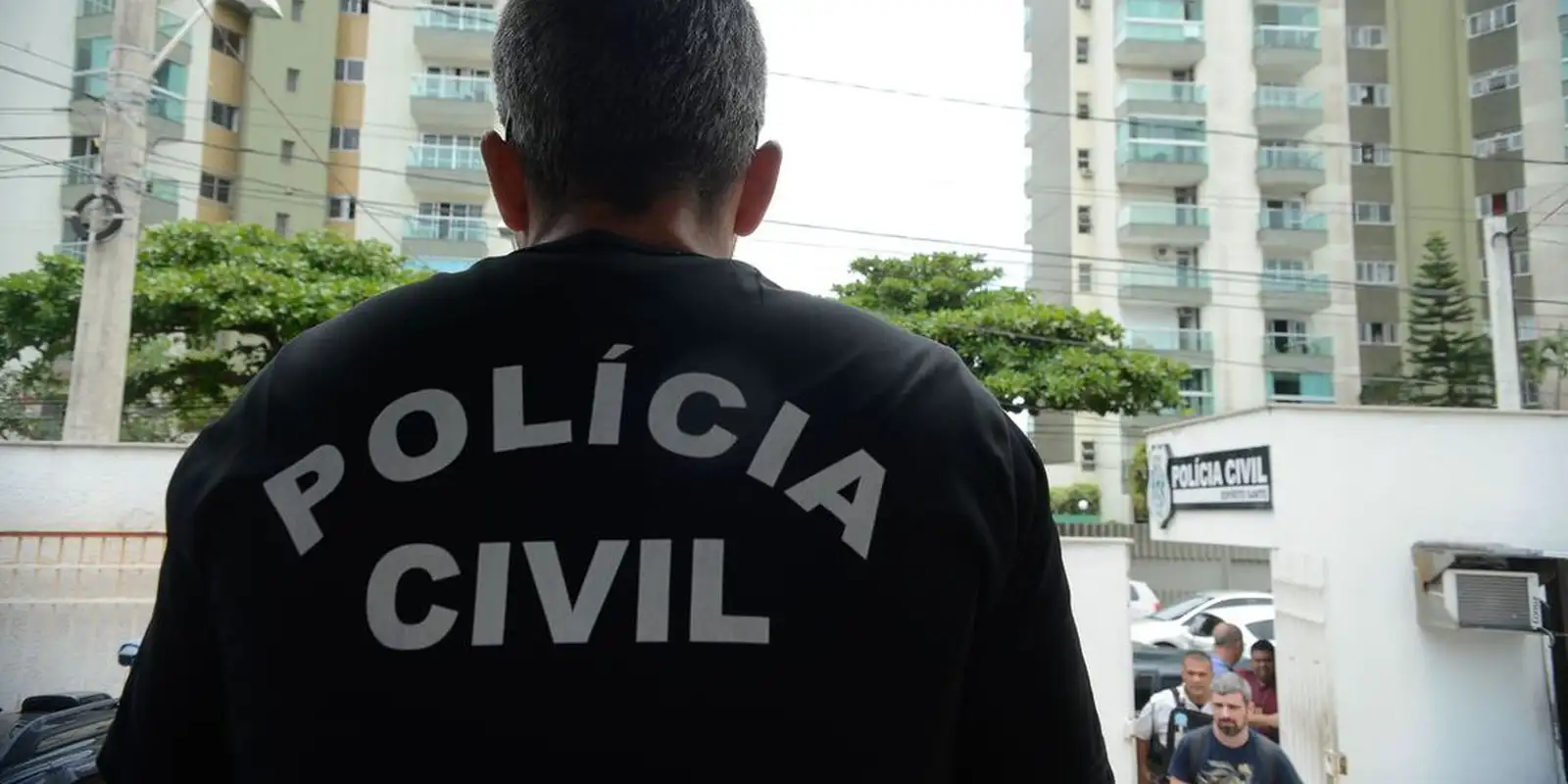 Operação mira esquema de lavagem de dinheiro do Comando Vermelho no Rio