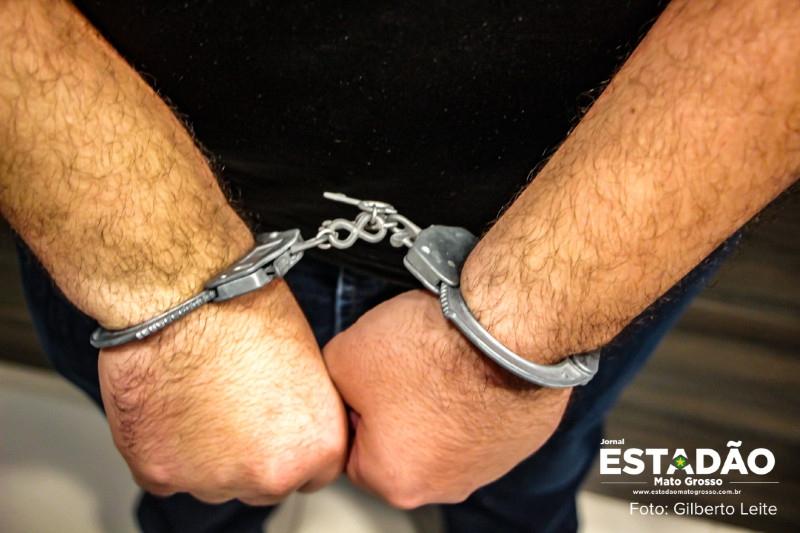 Homem foi preso após ataque a tiros na rodoviária de Cáceres
