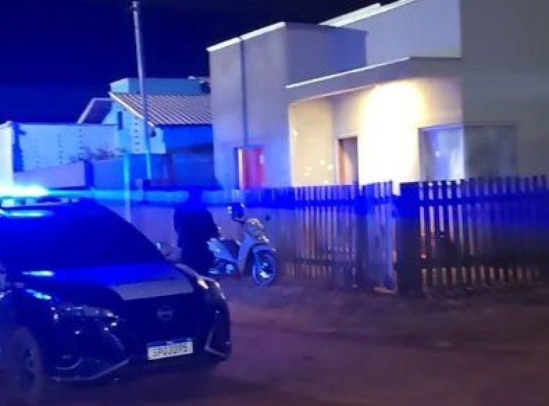 Homens invadem casa e matam jovem a tiros enquanto ele dormia