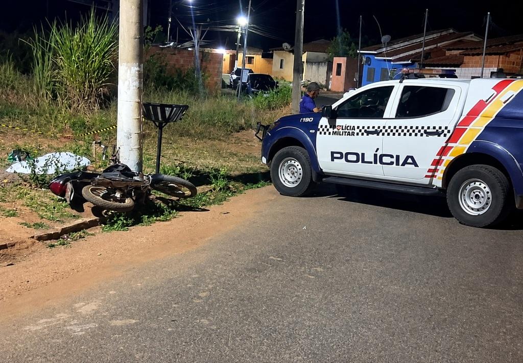 Motociclista morre após colidir contra poste em acidente em Alto Paraguai