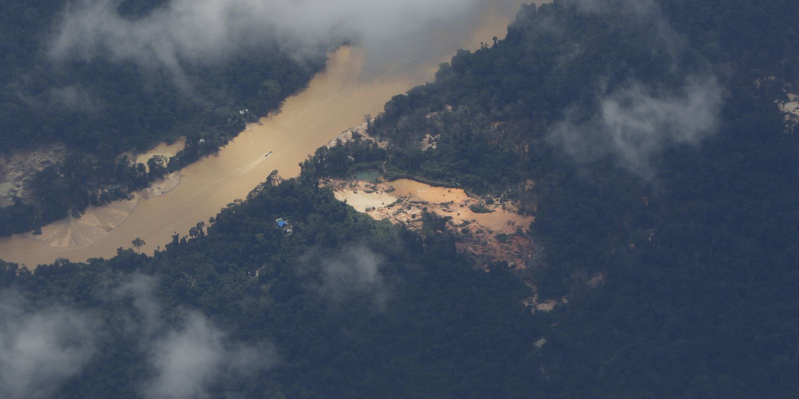STF dá dois anos para Congresso regulamentar mineração em terra indígena