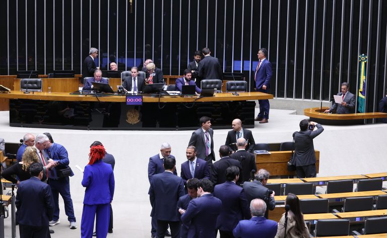 Projeto que cria universidade federal em Oiapoque é aprovado na Câmara