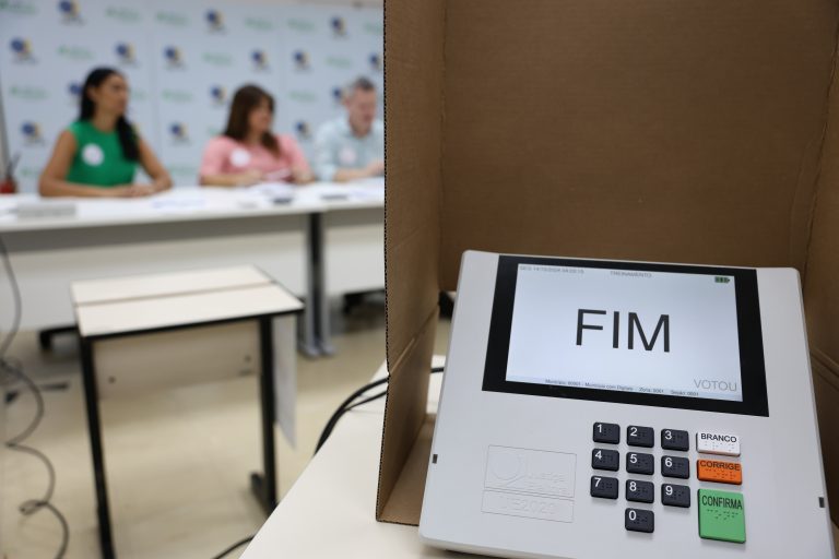Eleicoes 2026 terao votacao em horario unificado em todo o pais