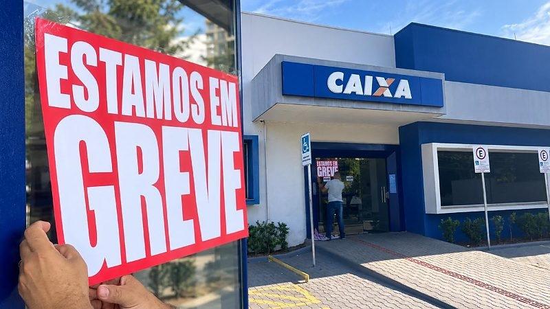 Greve da Caixa chega ao 15º dia sem acordo e banco leva impasse ao TST