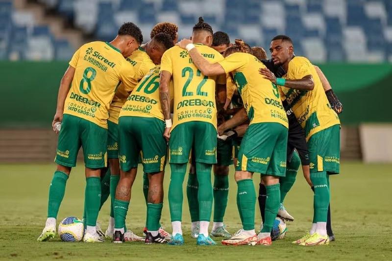 Justiça condena Santos a pagar R$ 18,6 milhões ao Cuiabá após acordo não cumprido