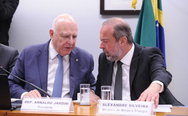 Nova lei do combustível do futuro deve atrair R$ 200 bilhões em investimentos