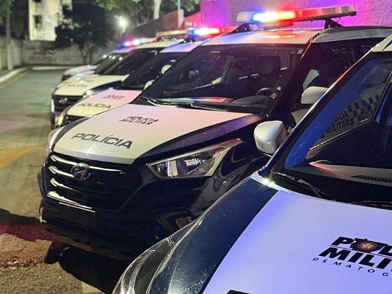 Motorista foi preso após dirigir em zigue-zague e resistir à abordagem em Nova Monte Verde