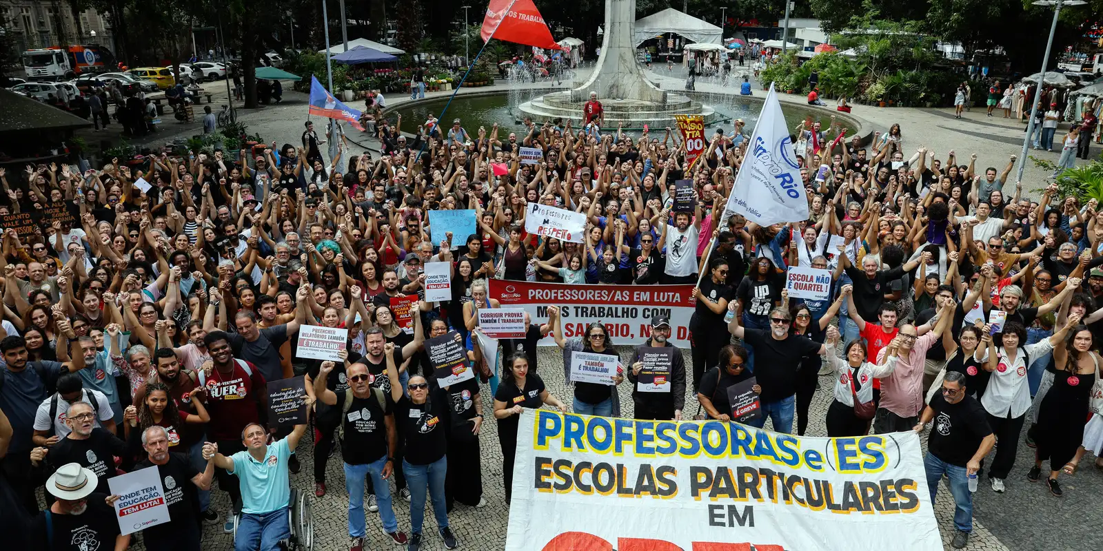 A greve dos professores de escolas particulares afeta o Rio de Janeiro