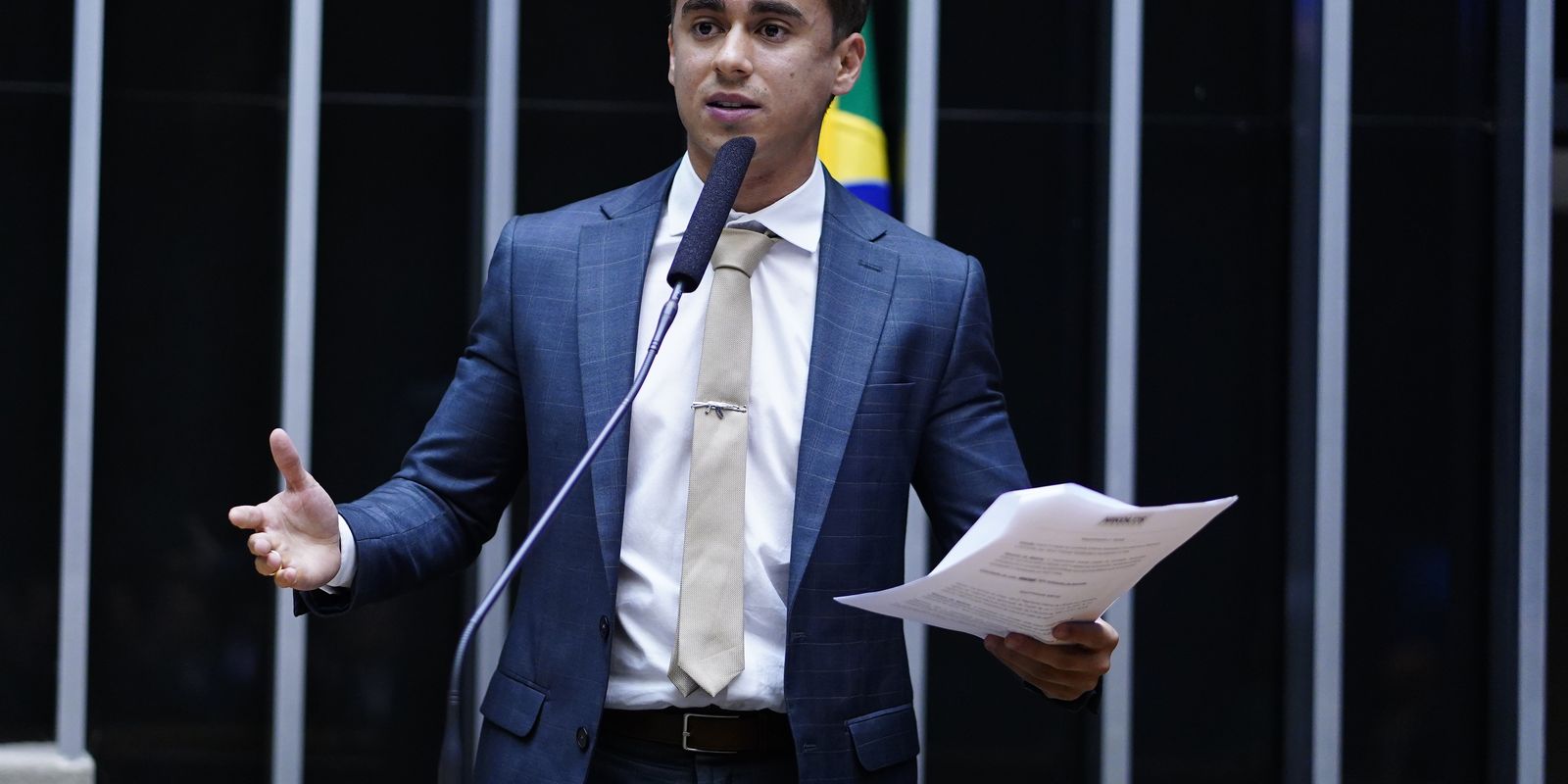 Nikolas Ferreira deve apagar post contra Lula após decisão do TSE